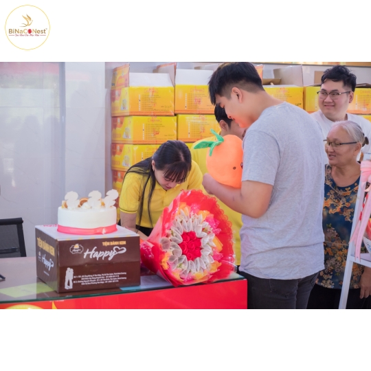 TỔ YẾN CHƯNG TAM VỊ