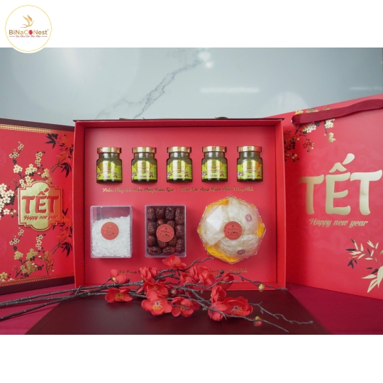 HỘP QUÀ TẾT YẾN HỦ CHƯNG SẴN 