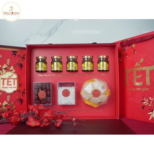 HỘP  QUÀ YẾN TẾT 2025 